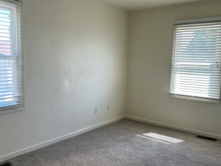2836 Walls Branch Rd #2836 — Photo 5