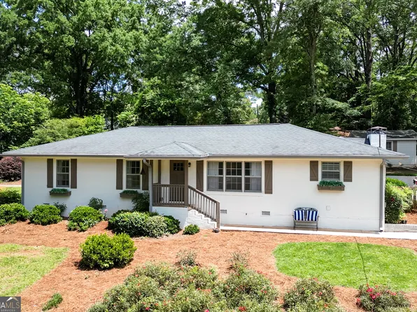 456 Seavy St, Senoia, GA 30276