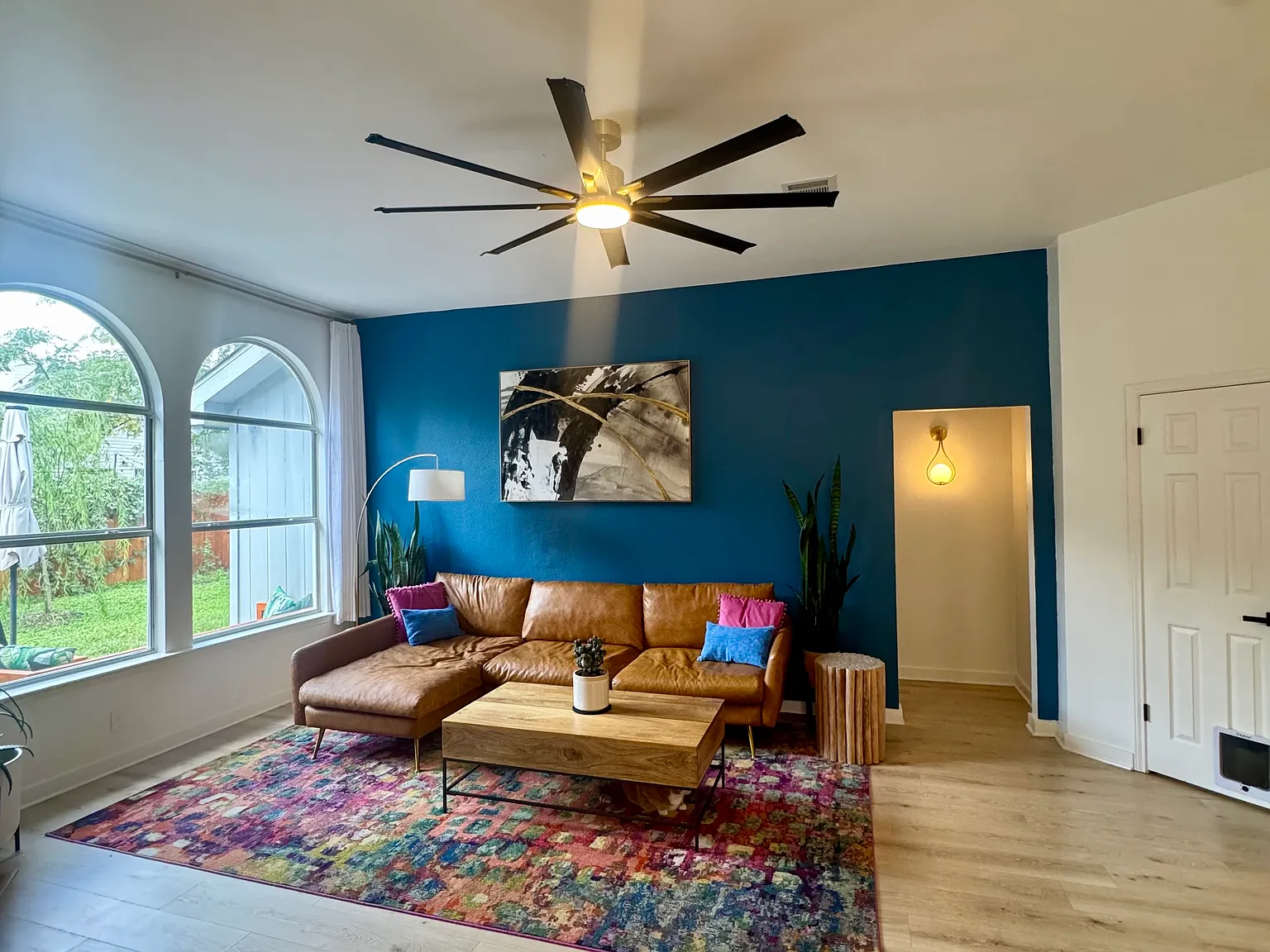 3 bed, 1506 sqft, $2,200 — Photo 2