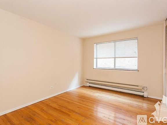2nd image of 660 W Wrightwood Ave APT 316