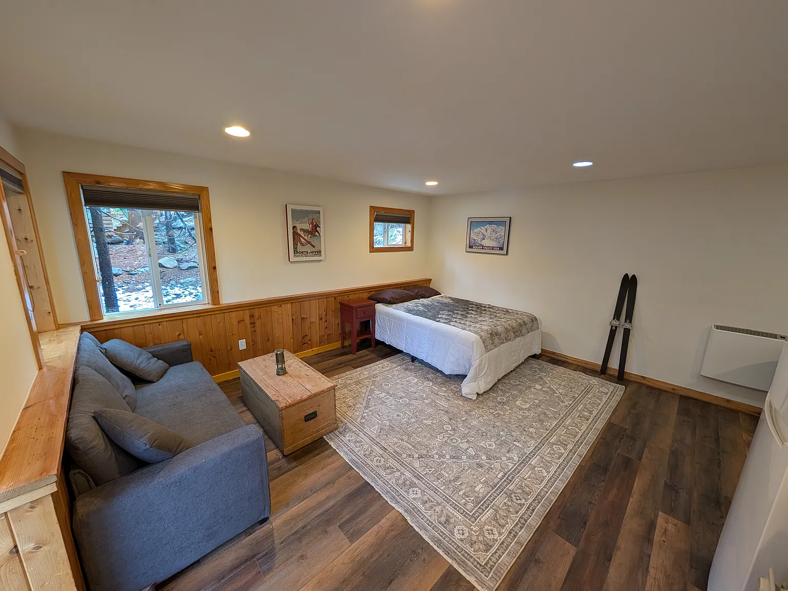 Studio, 750 sqft, $4,000 — Photo 3