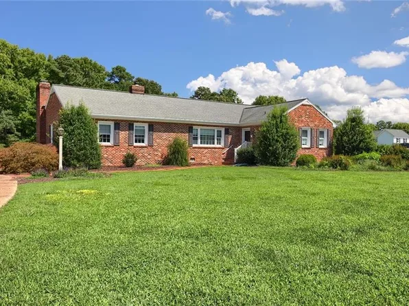 4847 Buckley Hall Rd, Cobbs Creek, VA 23035