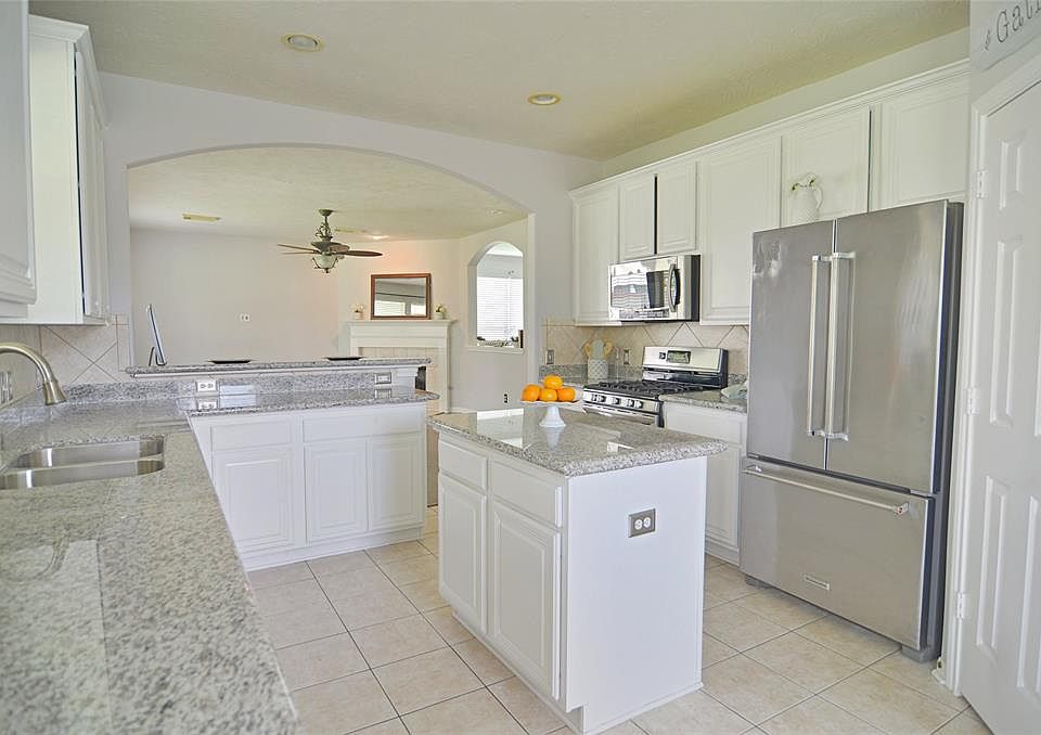 1st image of 316 Diamond Bay Dr