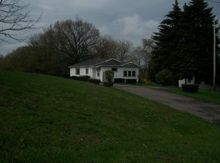 625 Harmony Baptist Rd, New Castle, PA 16101