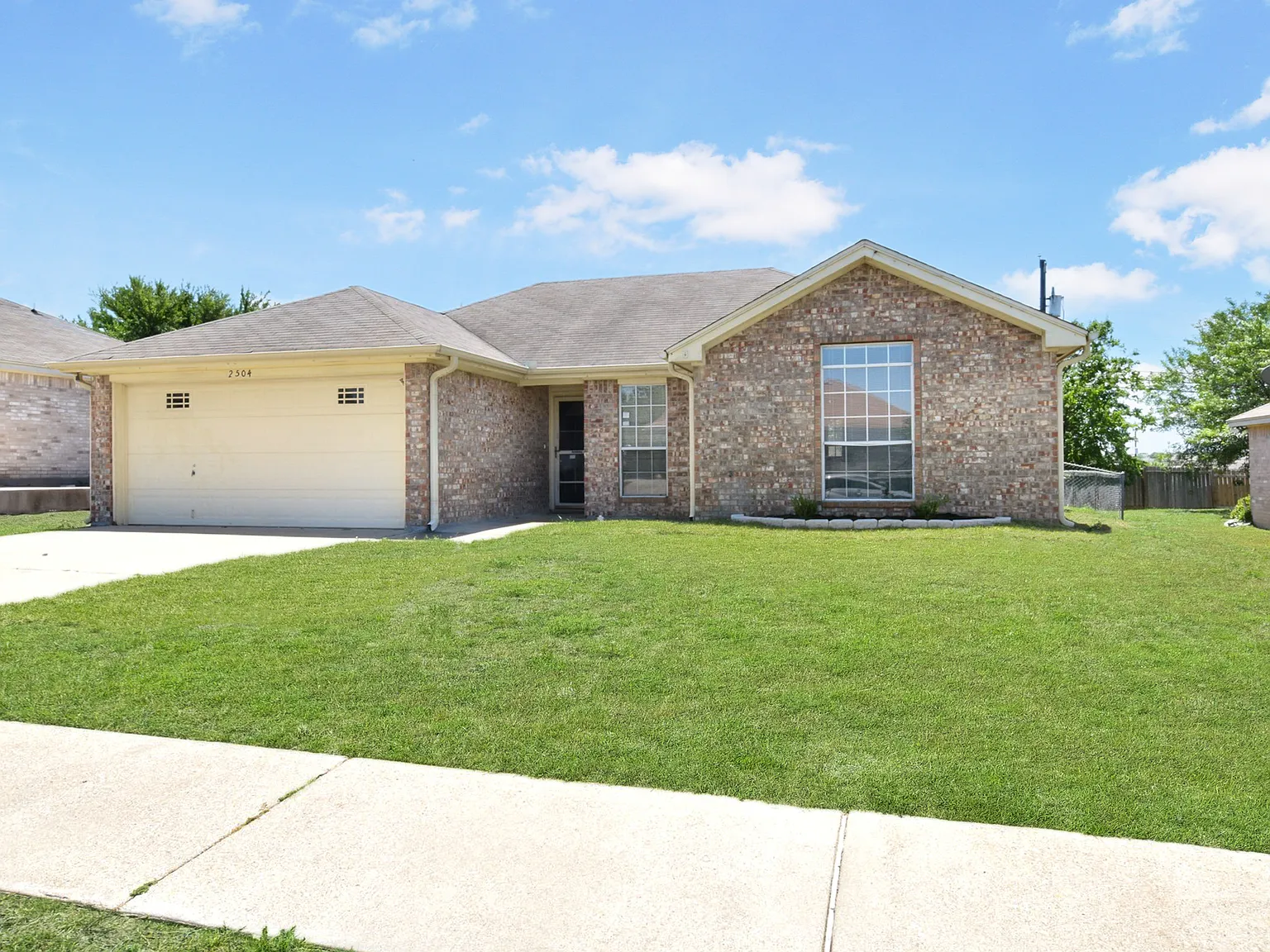 2504 Edgefield Dr, Killeen — Photo 3