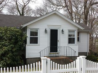 92 Cedar Dr, Miller Place, NY 11764
