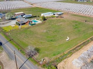 11349 Alvarado Rd, Oakdale, CA 95361