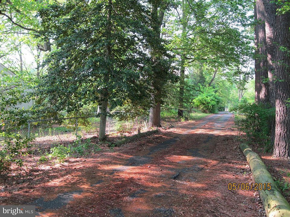 2nd image of 8520 Lewinsville Rd