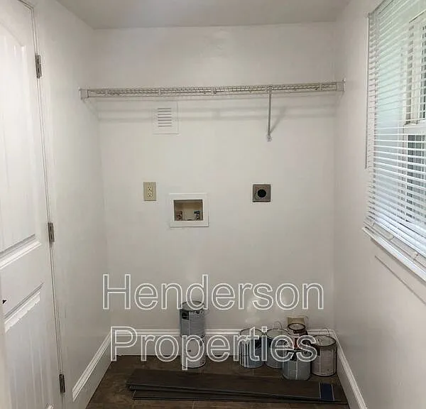 400 Faison Ave — Photo 14