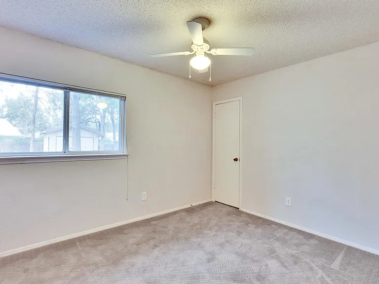 9706 Moorberry St — Photo 14