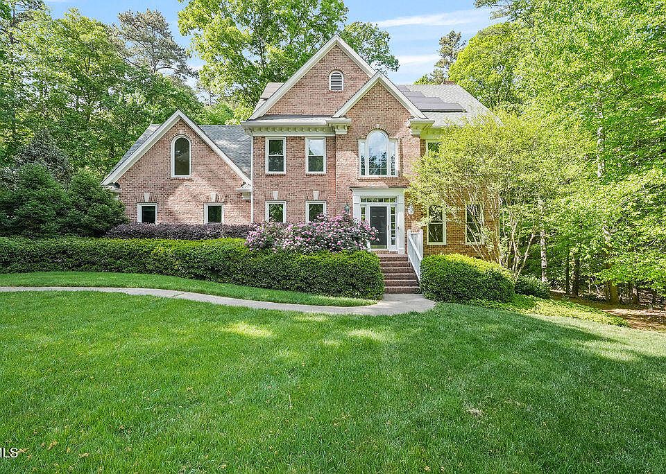 1st image of 832 Tadlock Dr