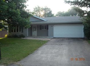 501 Olympic St, Sun Prairie, WI 53590