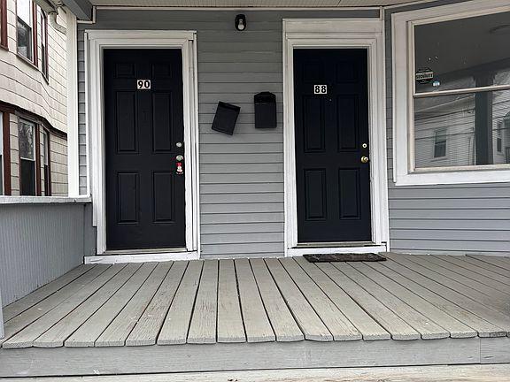 4th image of 88 6th St #88