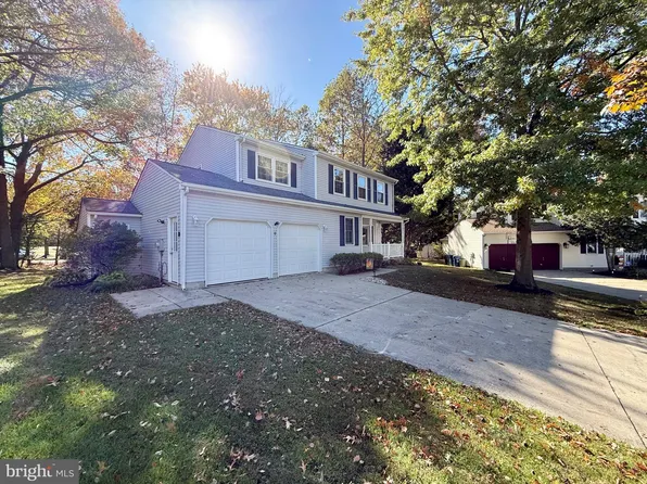 9 Advent Ct, Newark, DE 19713