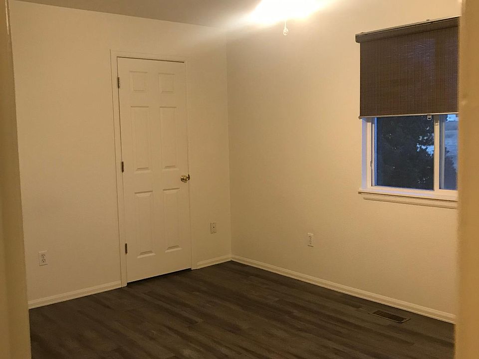 2nd image of 84 W Baldwyn Dr