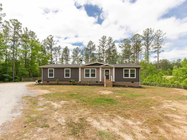 412 Mullinax Cir, Blacksburg, SC 29702