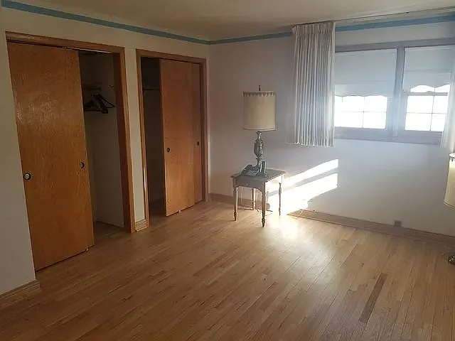 417 S Roosevelt Ave — Photo 3