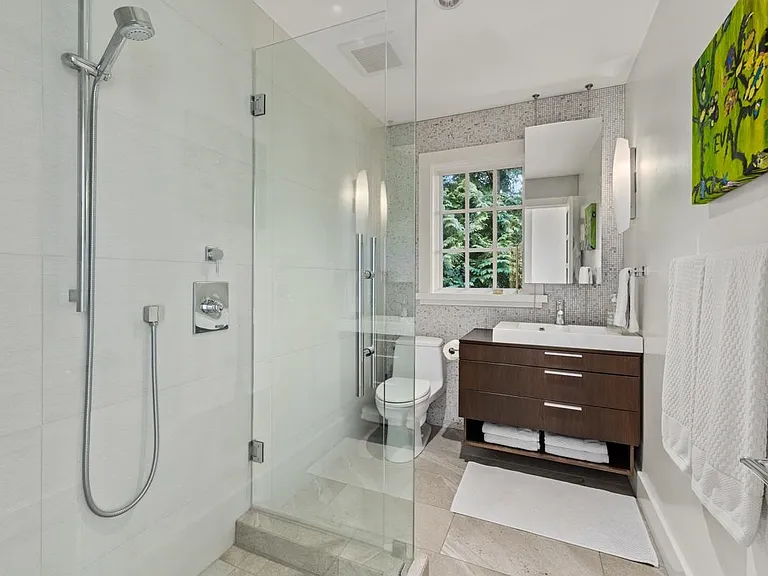 2940 Mathers Ave — Photo 24