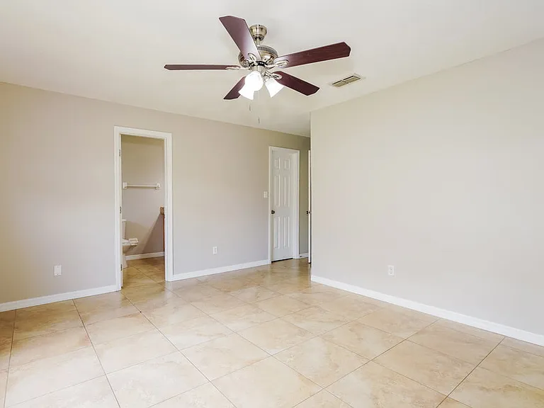 12775 Majorama Dr — Photo 10