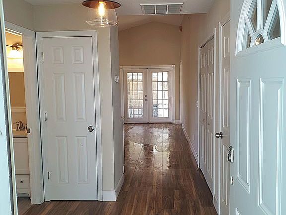 4th image of 5 Lisbon St