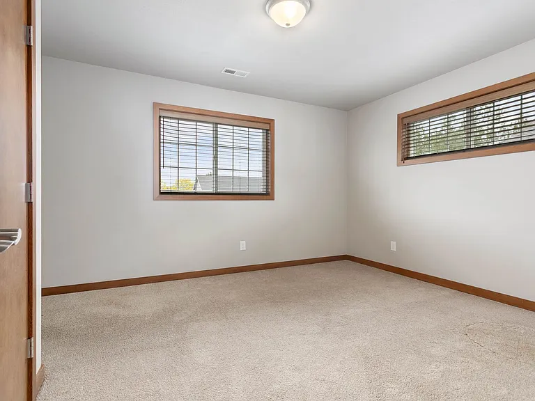 313 Nooksack Ave — Photo 13