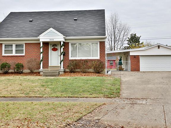 3rd image of 3909 Gardenia Ct