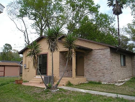 1st image of 740 Osceola Dr