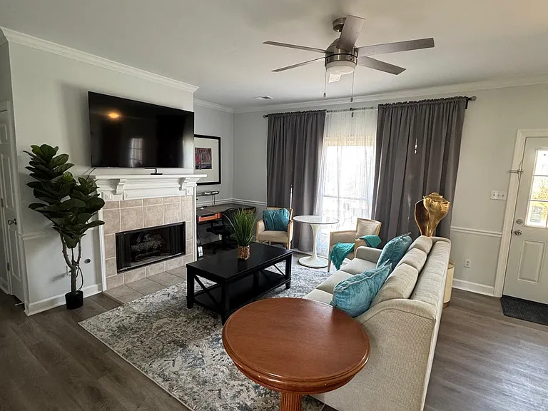 8843 Overlea Cv — Photo 17