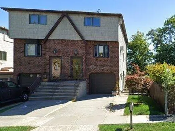 153 Brook Ave, Staten Island, NY 10306
