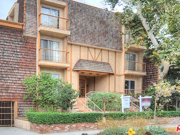 2nd image of 2141 S Bentley Ave APT 202