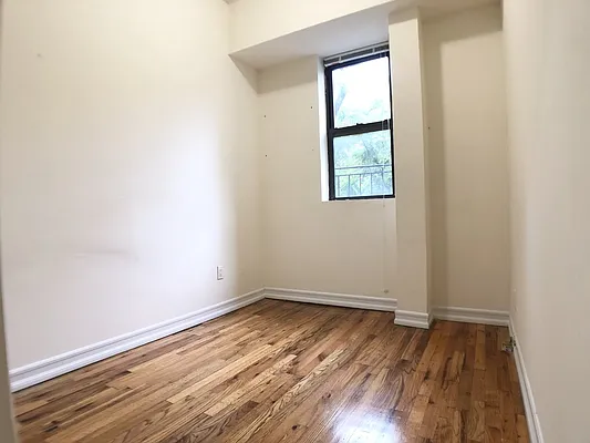 Rented by Corcoran | media 12