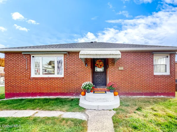 1528 4th Avenue, Watervliet, NY 12189