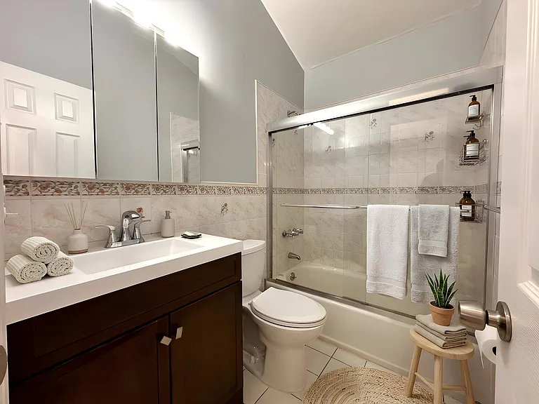 424 Jefferson Ave #3 — Photo 5