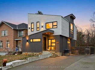 22 Daniels St, Toronto, ON M8Y1L8