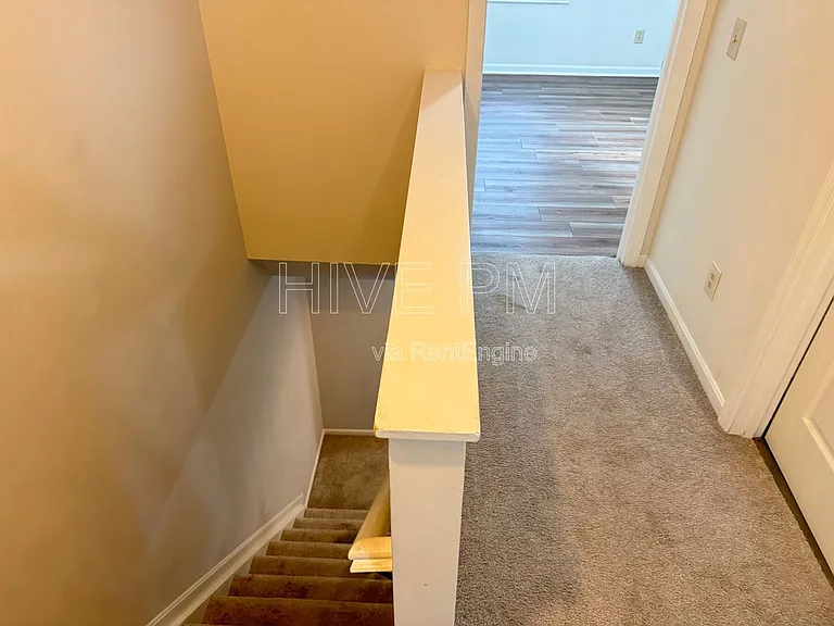 826 Rossford Run — Photo 10