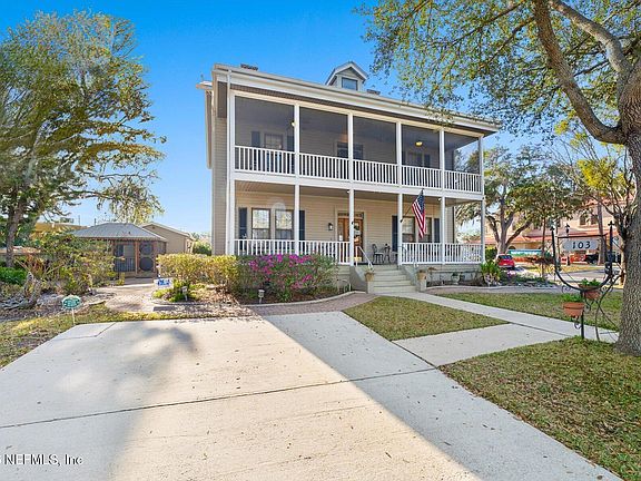 3rd image of 103 S MAGNOLIA Avenue