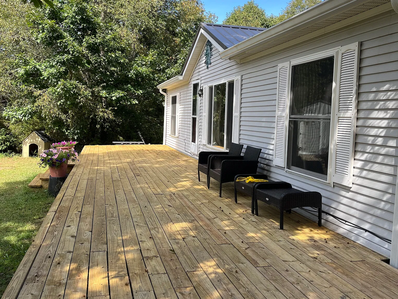 3 bed, 1000 sqft, $2,000 — Photo 2