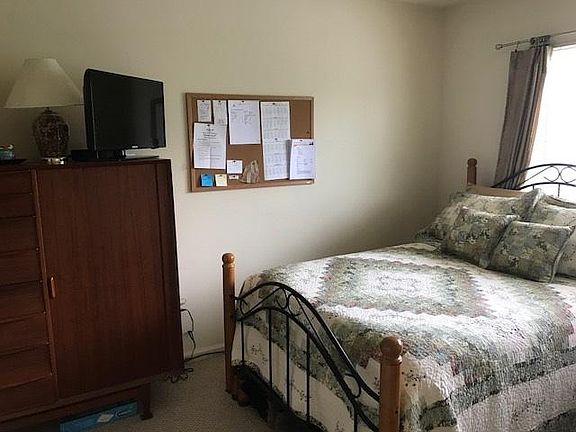 5th image of 550 Borden Rd APT B17