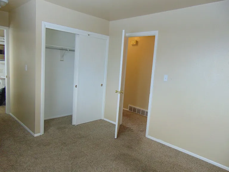3002 Butternut Dr — Photo 6