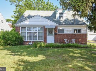 15048 Endicott St, Philadelphia, PA 19116