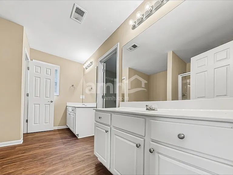 492 Winter Haven Ln — Photo 11