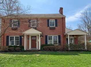 6703 Mariemont Ave, Cincinnati, OH 45227