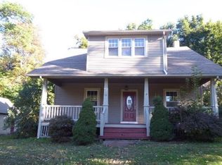 56 Lincoln Rd, Longmeadow, MA 01106