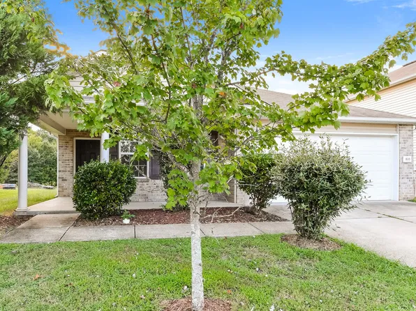833 Creek Oak Dr, Murfreesboro, TN 37128