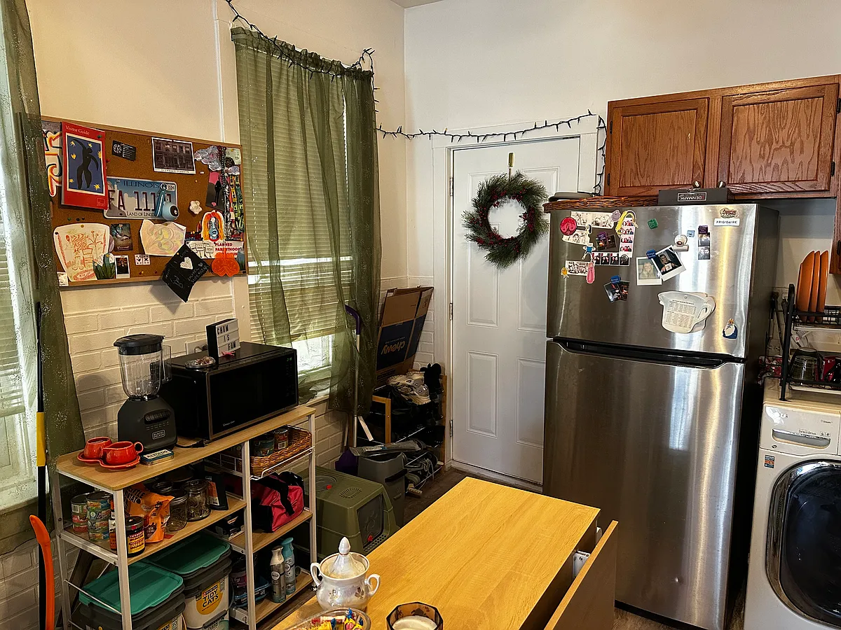 Building Photo - 2222 W 19th St #1R