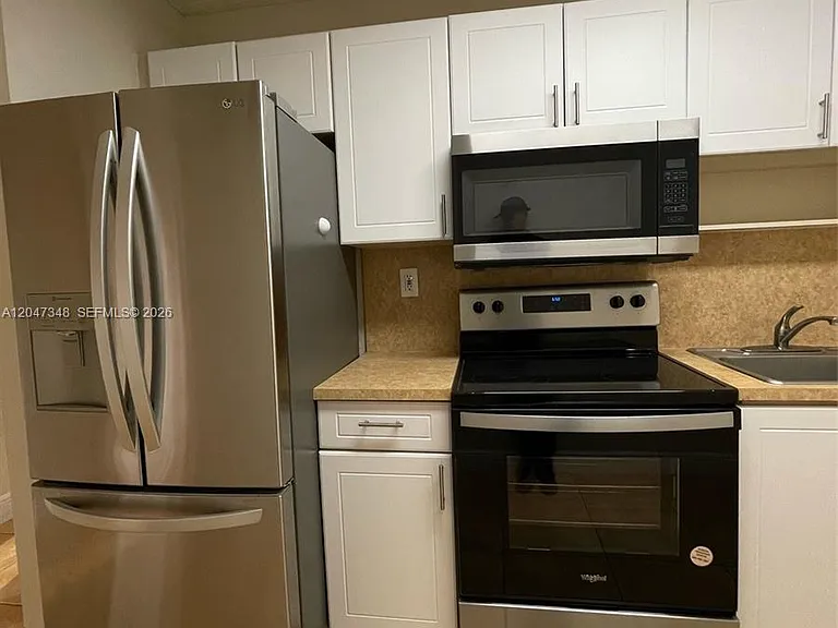 6950 Miami Gardens Dr #2-312A — Photo 11