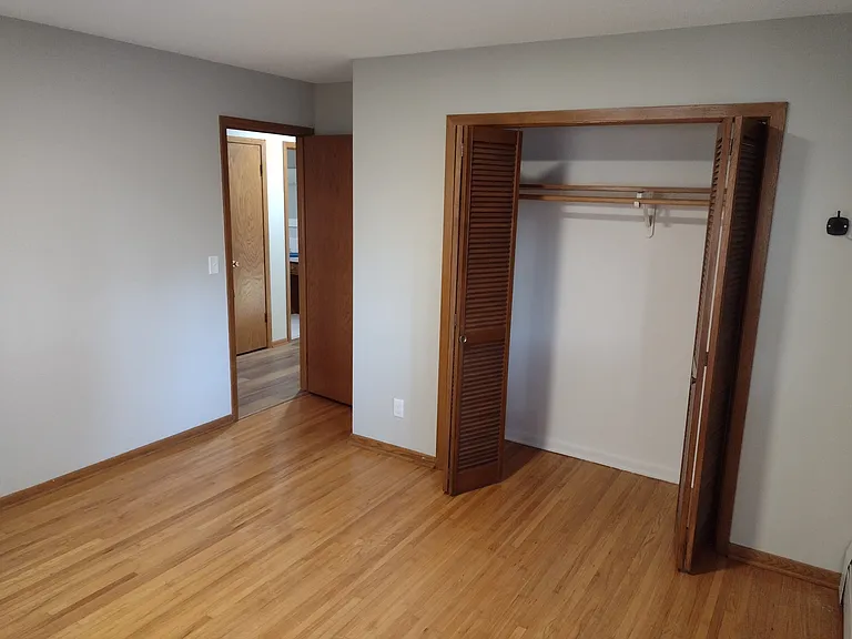 4111 Wayzata Blvd — Photo 16