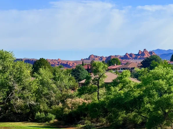 340 N Country Ln Unit 26, St George, UT 84770