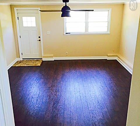 3rd image of 1009 Peachtree Dr