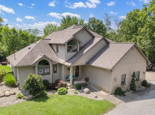 3135 Hendee Rd, Jackson, MI 49201